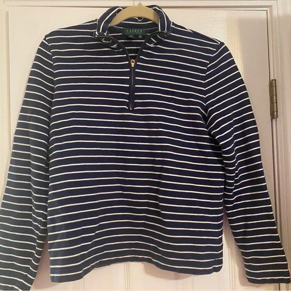 Lauren Ralph Lauren Sweatshirt - Picture 2 of 8